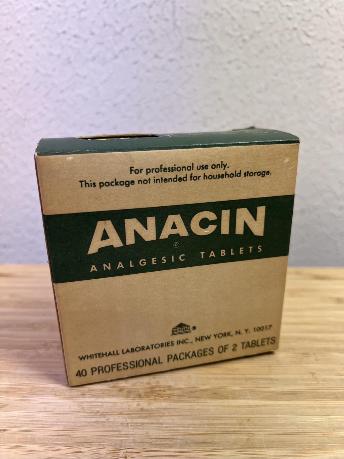 RARE Vtg 1960s ANACIN BOX pharmaceutical physician sample doctor MEDS pills