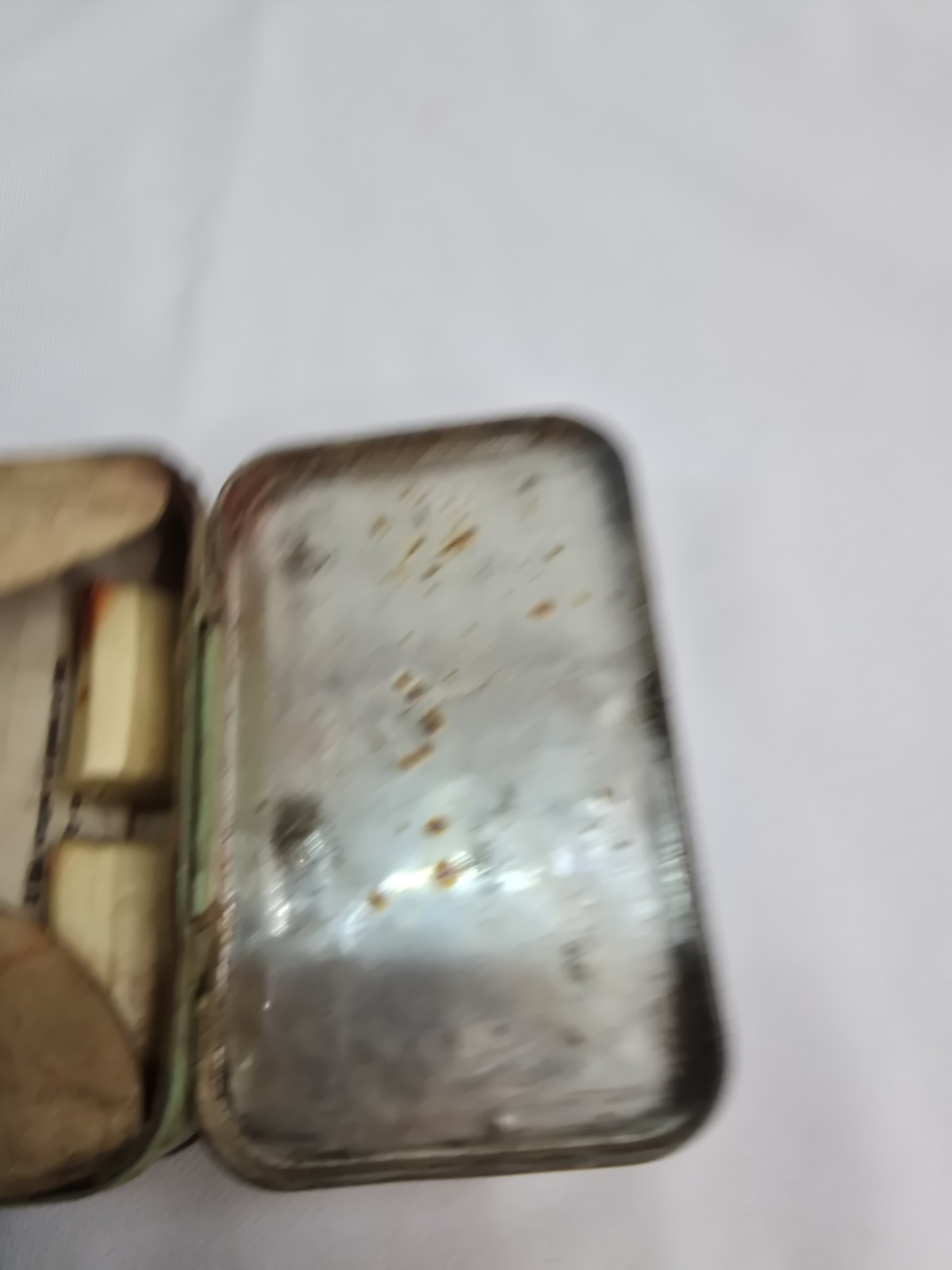 Antique 1930’s Bullard First Aid Pocket Packet Tin Kit W/ Bandages Gauze