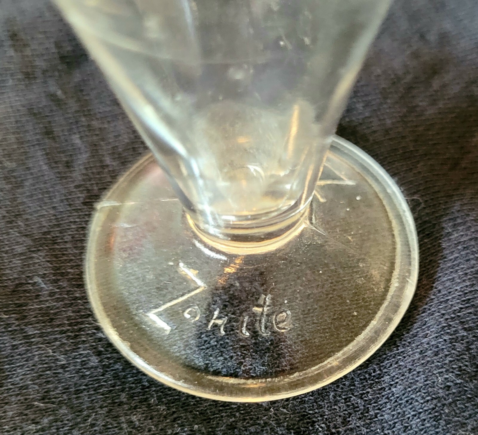 Vintage GLASS ZONITE 2 TABLESPOON APOTHECARY MEASURING BEAKER W/ SPOUT 3 1/2″