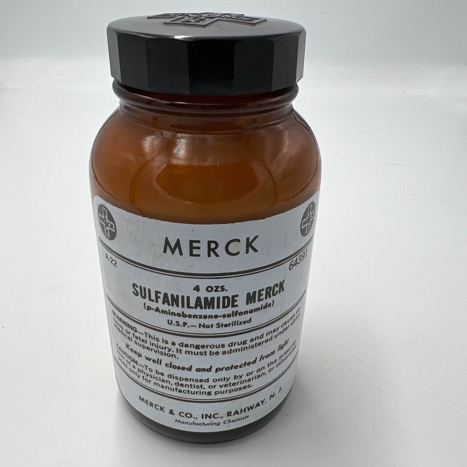 Vintage Merck & Co Amber Sulfanilamide 4oz Pharmaceutical Bottle Duraglas