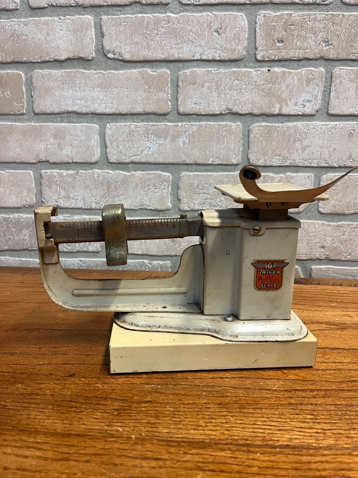 Vintage Triner Beam Scale Apothecary Pharmacy Drug Store White