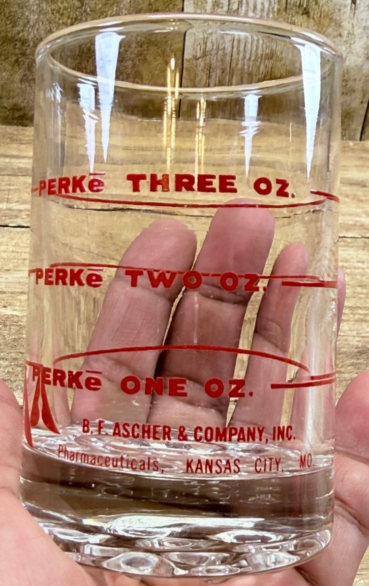 B F Ascher Perke 3oz. Measuring Glass Pharmaceutical Medical Vintage ~ FREE SHIP
