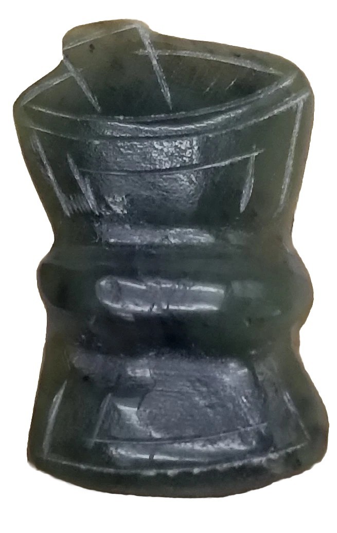 Green Jade Pin Pharmacists Pharmacy Mortar / Pestle Lapel Hat Tie Pin Vintage