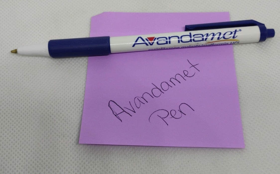 Vintage Pharmaceutical AVANDAMET Drug Rep Advertising Click Pen Works