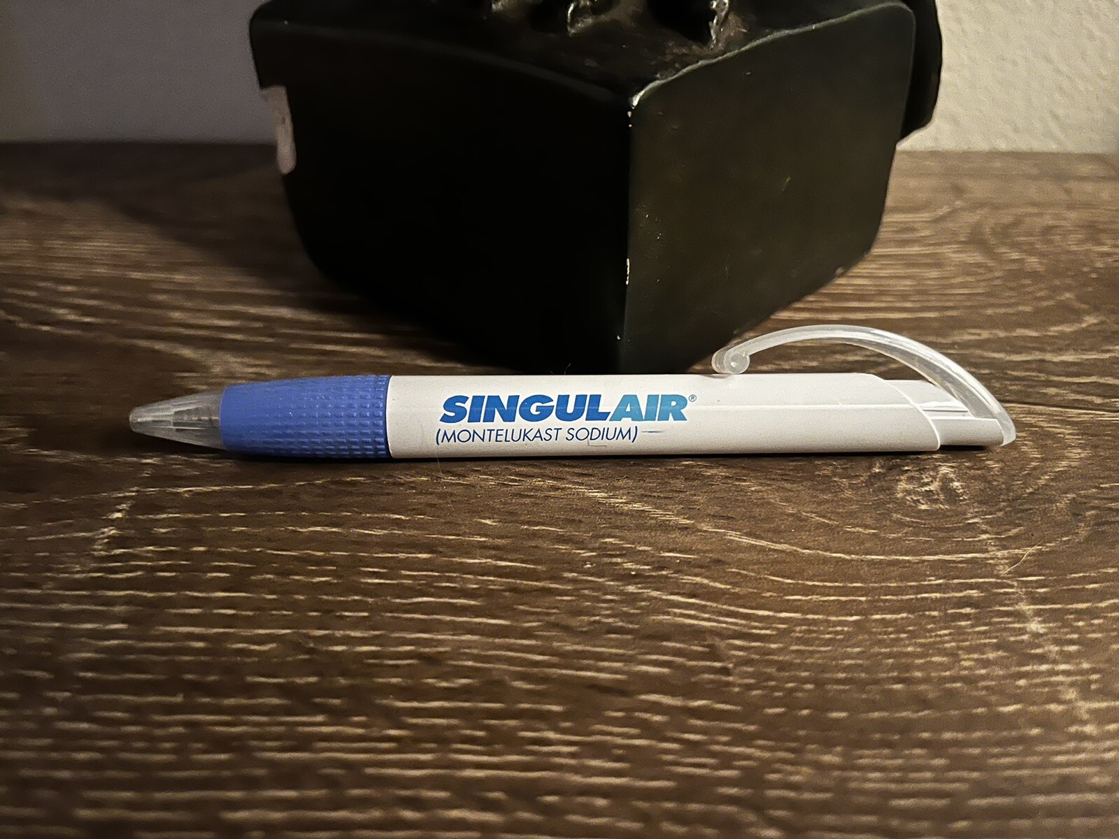 LOT OF 5 SINGULAIR Pharmaceutical Pen Collectible Vintage