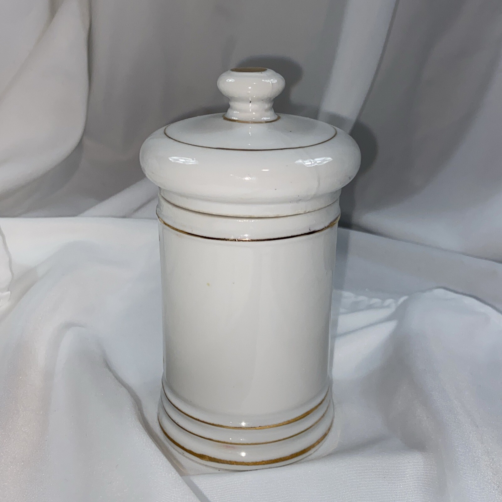 Vintage Porcelain Medicine Pharmacy APOTHECARY Jar with Lid Ascriptin