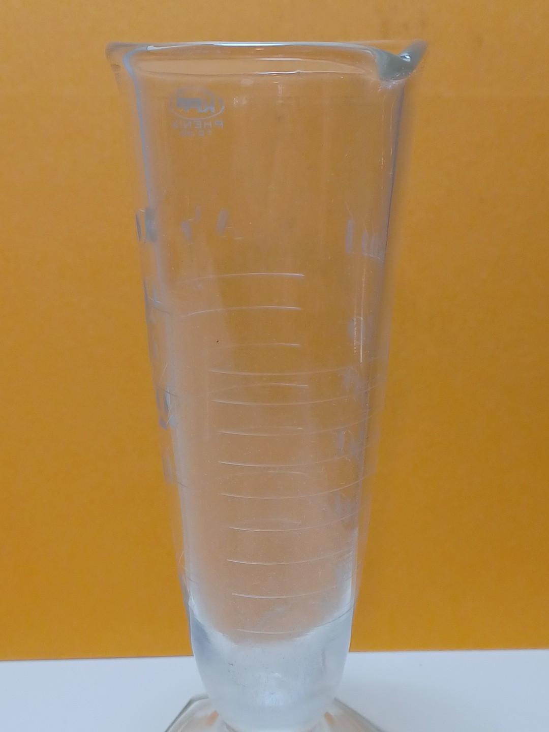 Vintage KPP Phenix Etched Glass Graduated Beaker Laboratory 2 OZ JB5E