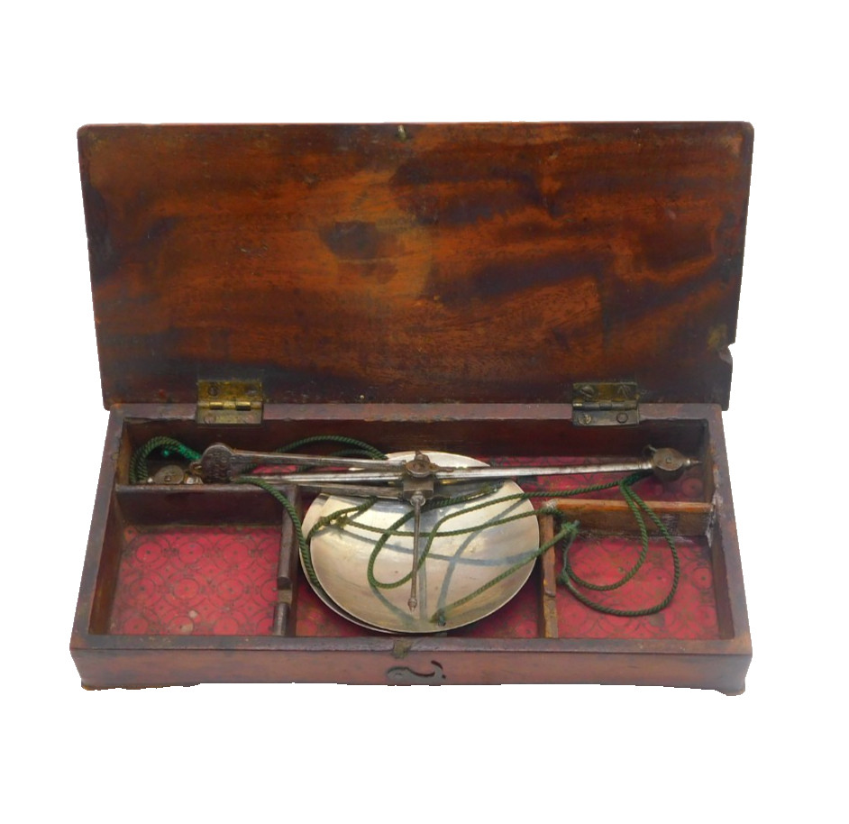 Victorian Boxed Set of Sterling Silver Pan Travelling Apothecary Scales Antique