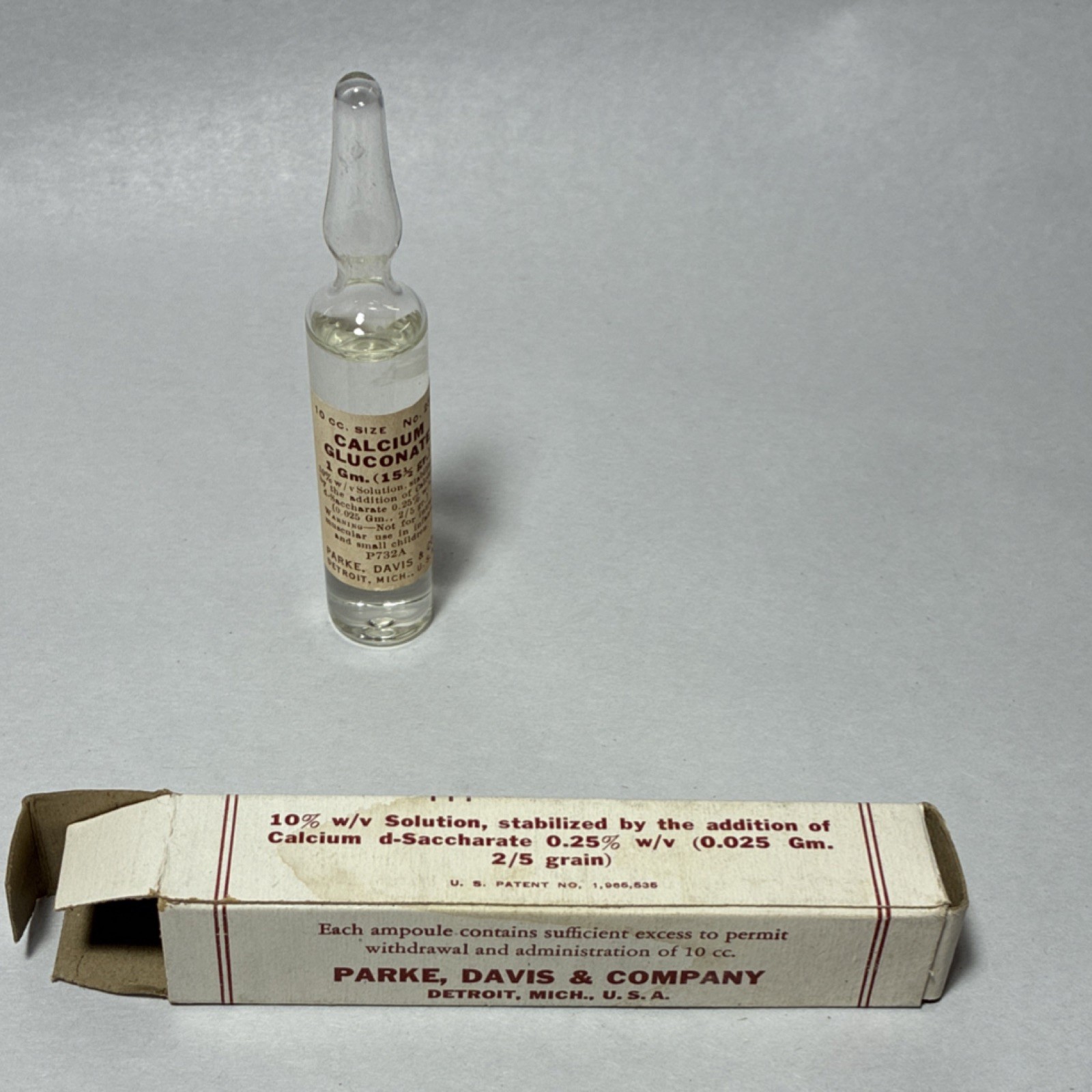 Vintage Parke Davis Calcium Gluconate Ampoule 10cc 1g No.239 with Box Detroit MI