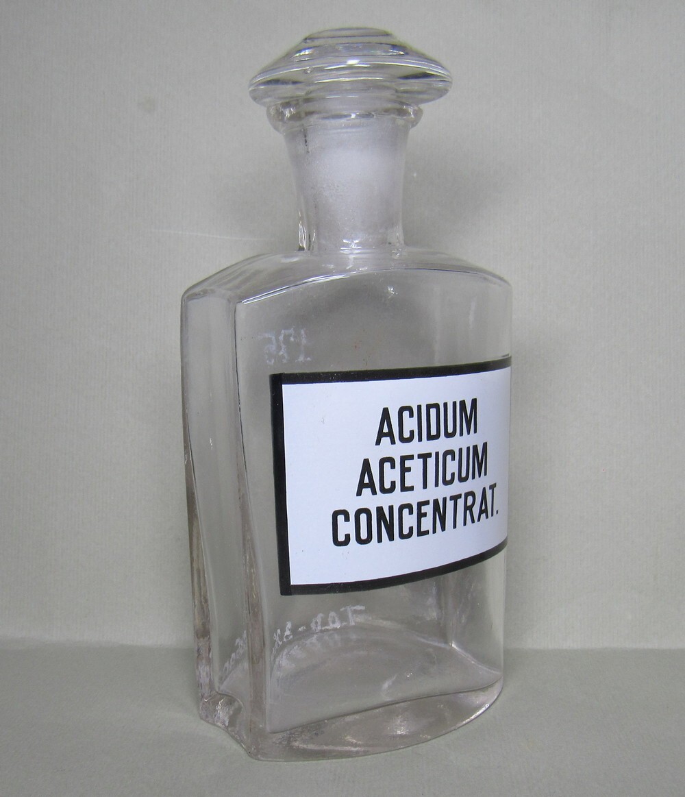 Vintage Medical Science Glass Bottle,Germany,ACIDUM ACETICUM CONCENTRAT