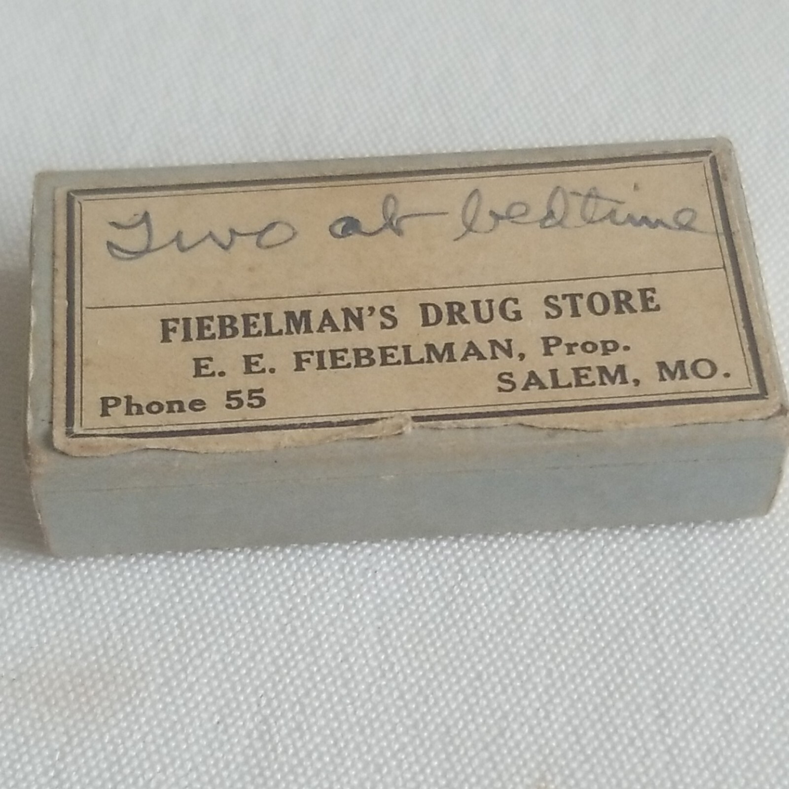 Vtg Pharmacy Pill Box From Drug Store In Salem MO Phone #55 & 2 Rolling Papers