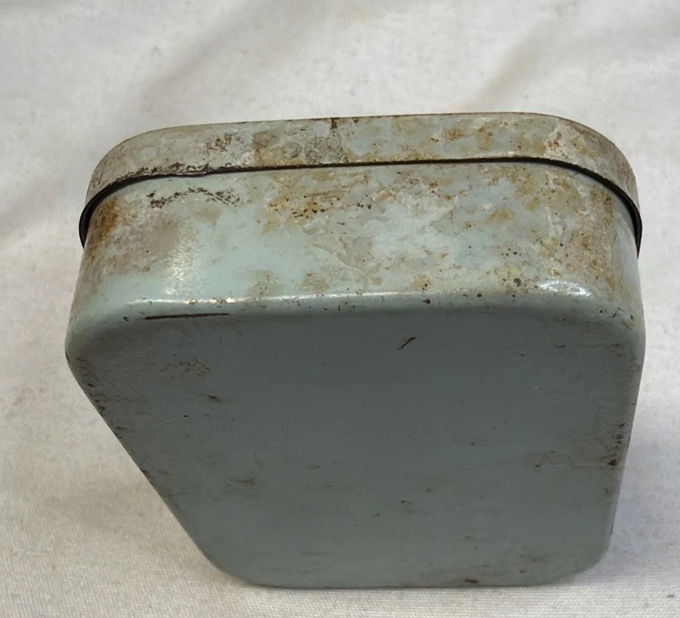 BURROUGHS WELLCOME & CO Vaporole Aromatic Ammonia Vintage Tin