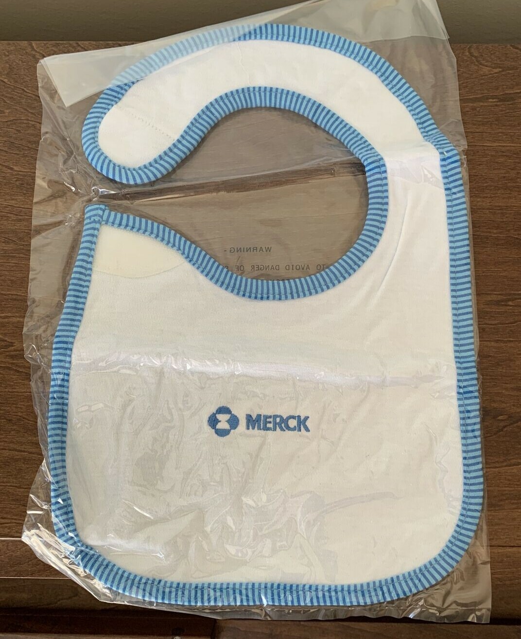 Merck Promotional Information Singulair Bib Spoon Brochure Eng/Esp