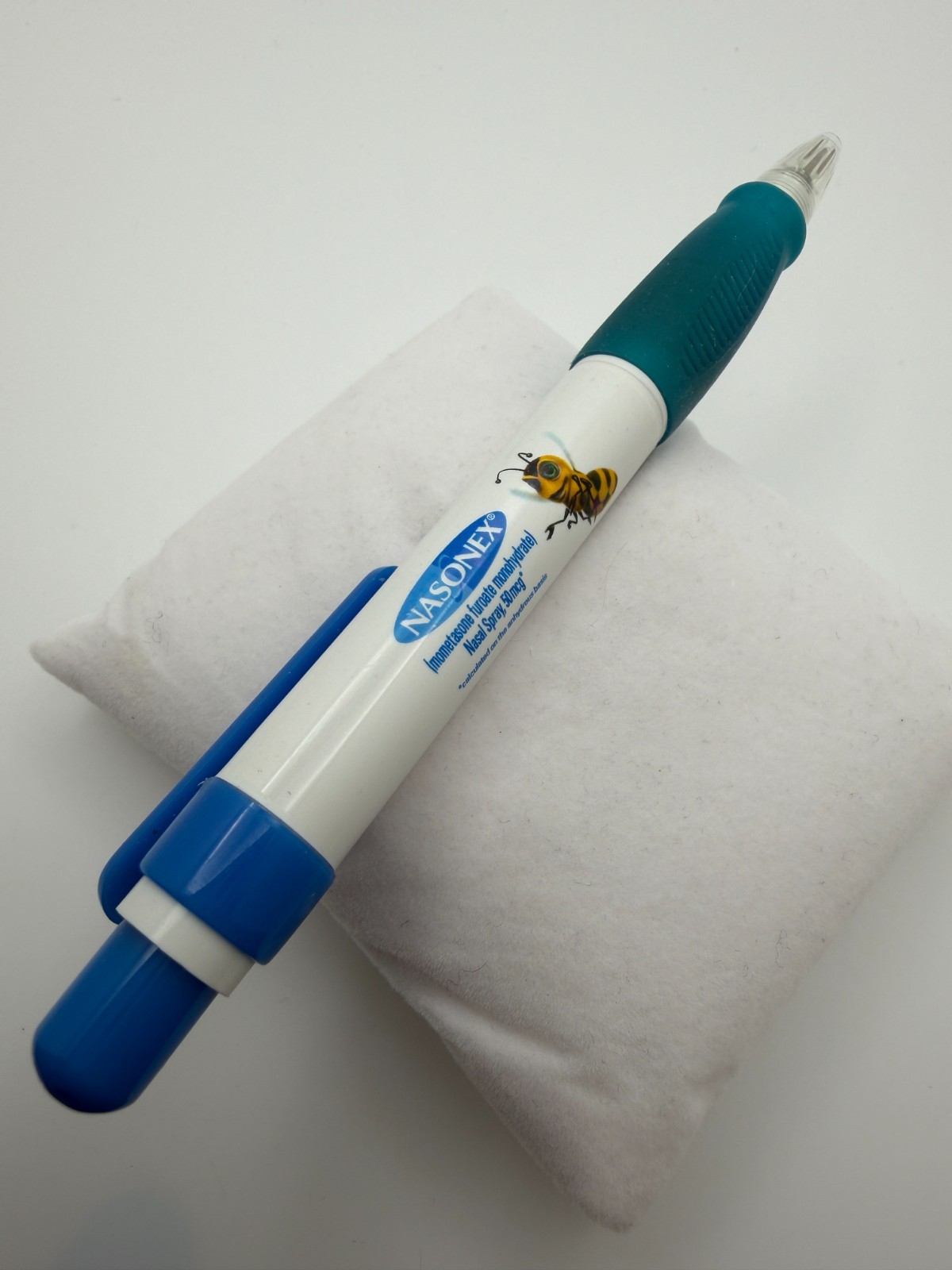 HTF Nasonex Pen Pharmaceutical Drug Rep Promo Bee Blue Promo *Tested Working