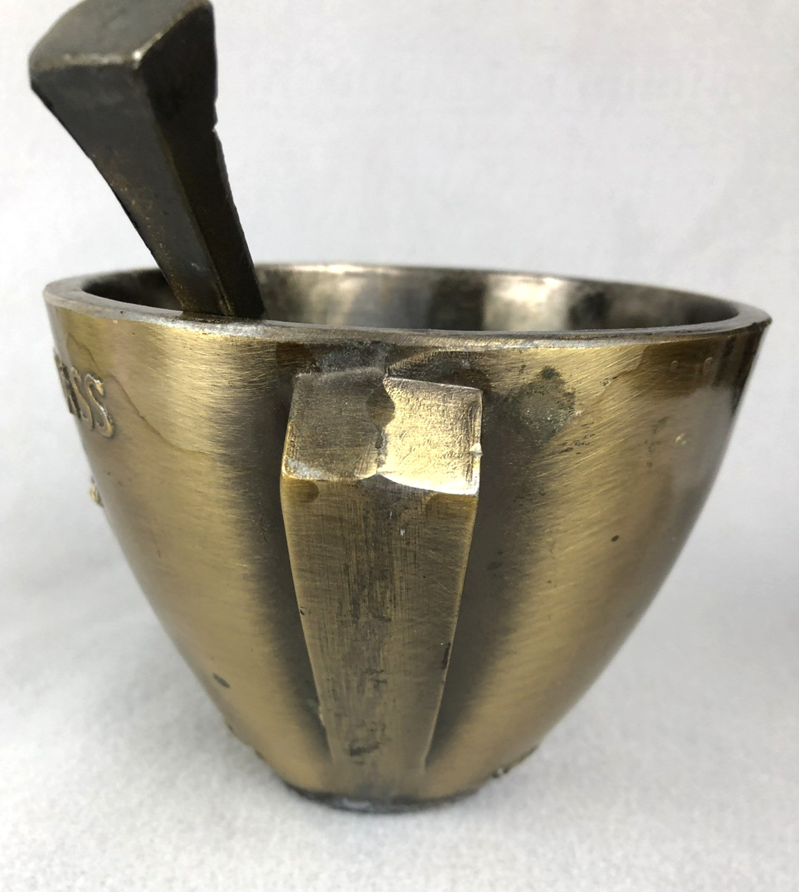 Rx Pharmacy Class 1973 Secundum Artem Brass Mortar and Pestle Schering HEAVY