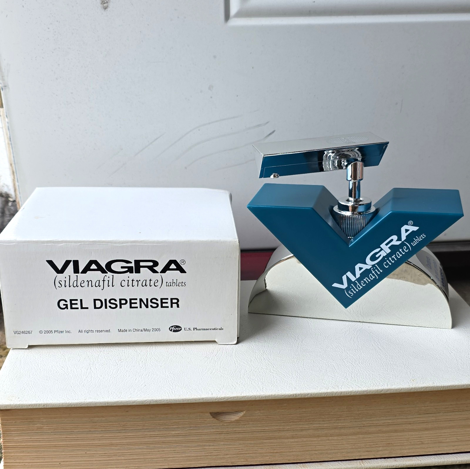 PFIZER Viagra Soap/Gel Dispenser Promotional Display w/ Box