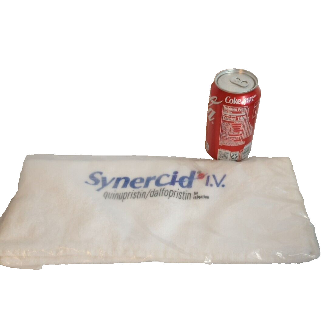 New Vintage Pharmaceutical Advert Promo Synercid IV Golf Towel w Ring Sealed USA