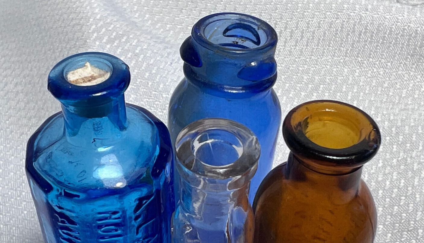 Vtg Blue Brown & Clear Drug Store Pharmaceutical Mini Decorator Lot Of 4 Bottles