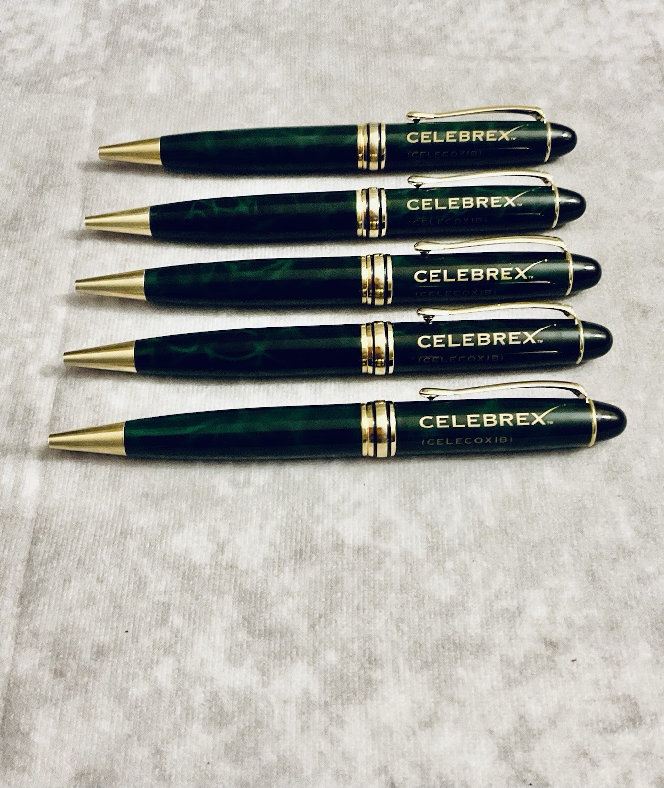 CELEBREX PHARMACEUTICAL REP PEN MARBLED DARK GREEN GOLD TONE LOT OF 5 TAIWAN